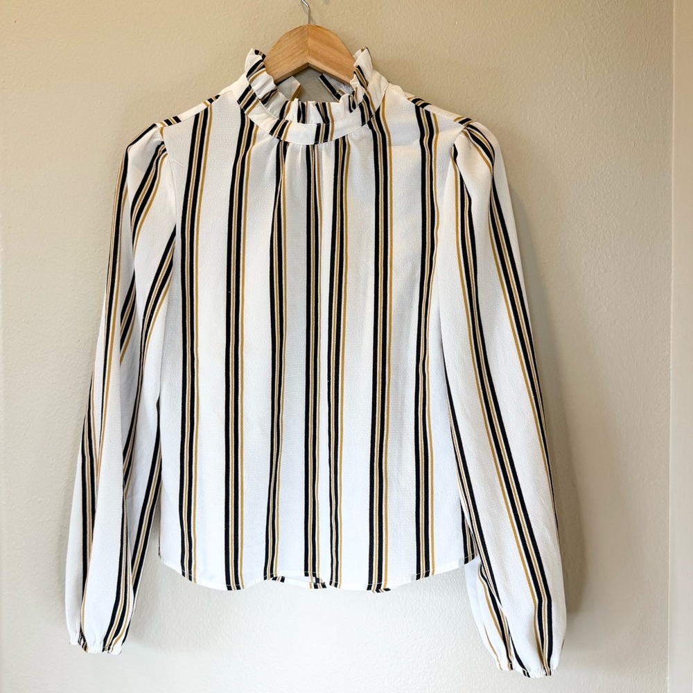 Shein Women's Blouse White, Black and Gold Size S Ruffled‎ Collar